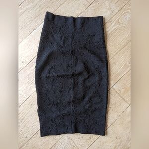 Bebe Embossed pencil skirt